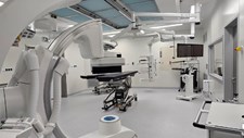 ULS de Braga estreia primeira sala de bloco operatório híbrida no Norte