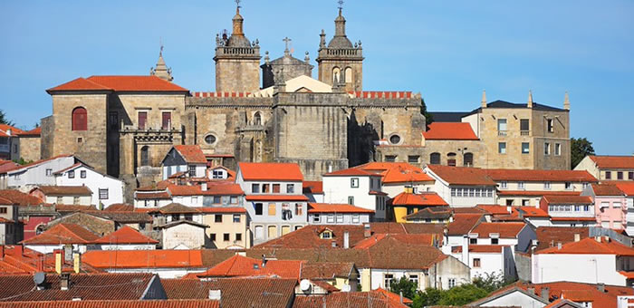 Viseu inaugura 25 balcões SNS 24